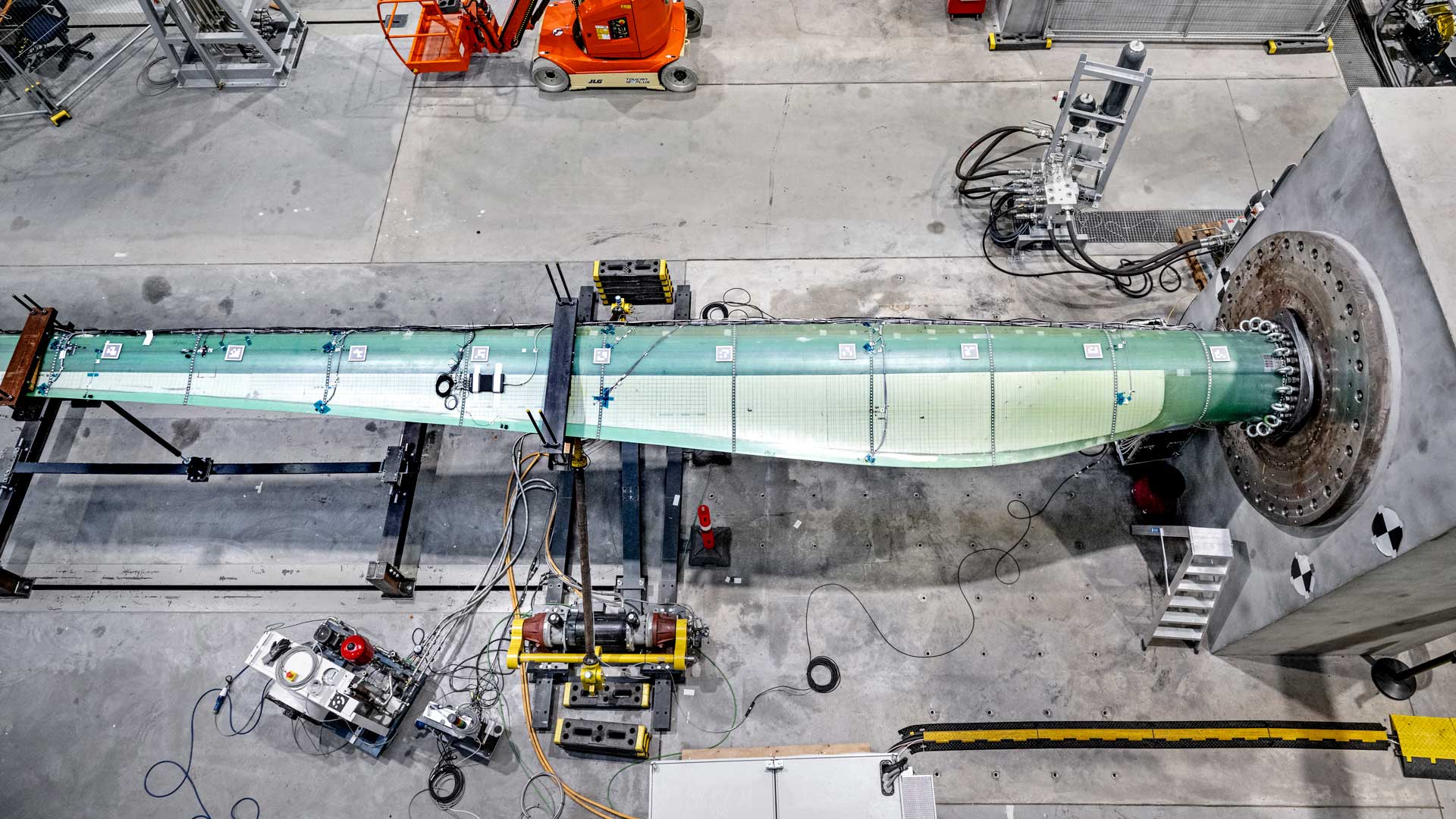 Wind turbine blade
