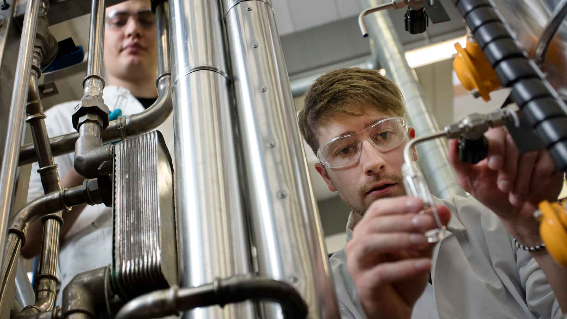 Undervisning i Pilot Plant på DTU Kemiteknik